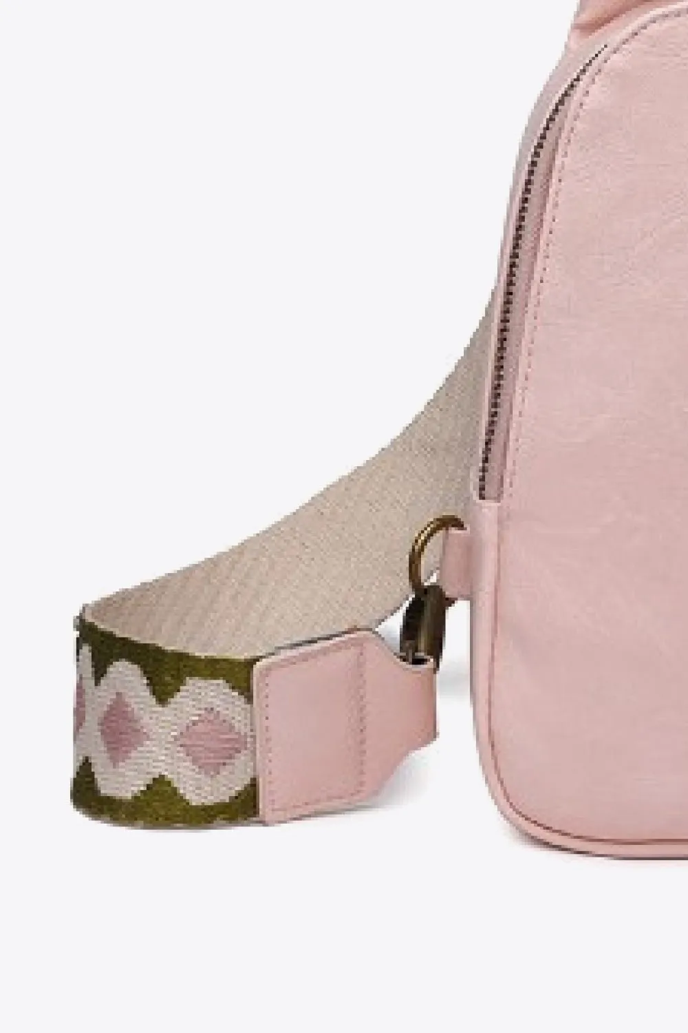 Quinn™ | Adjustable Strap Leather Sling Bag
