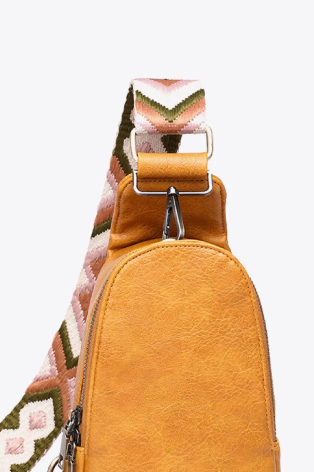 Quinn™ | Adjustable Strap Leather Sling Bag
