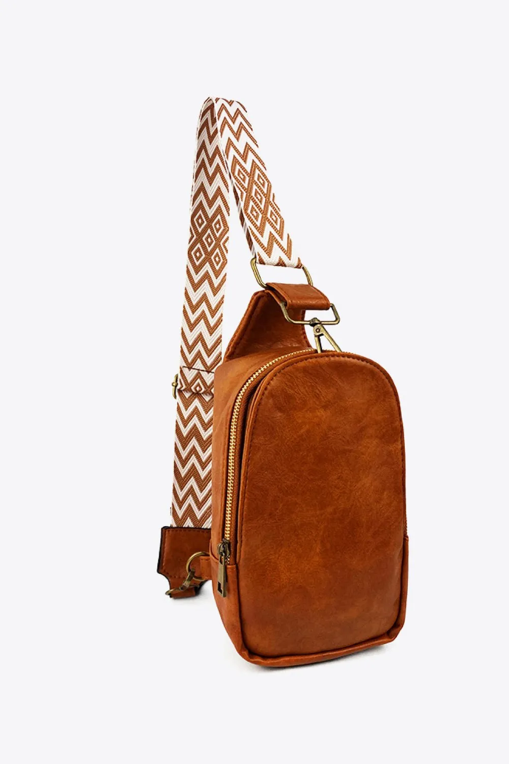 Quinn™ | Adjustable Strap Leather Sling Bag