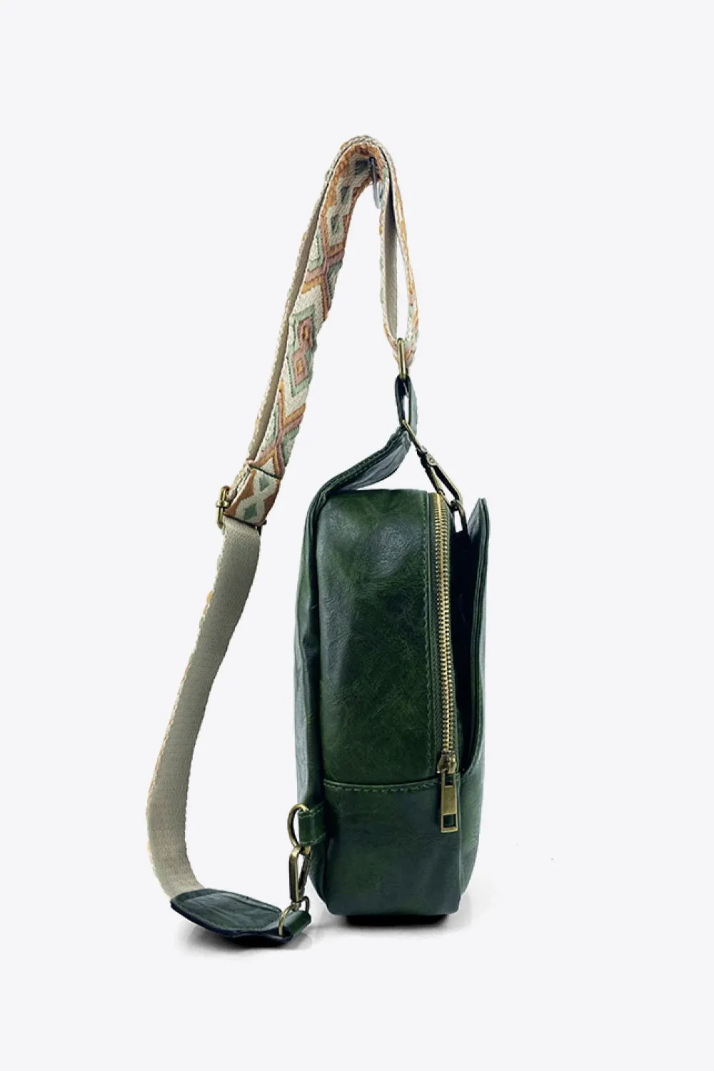 Quinn™ | Adjustable Strap Leather Sling Bag