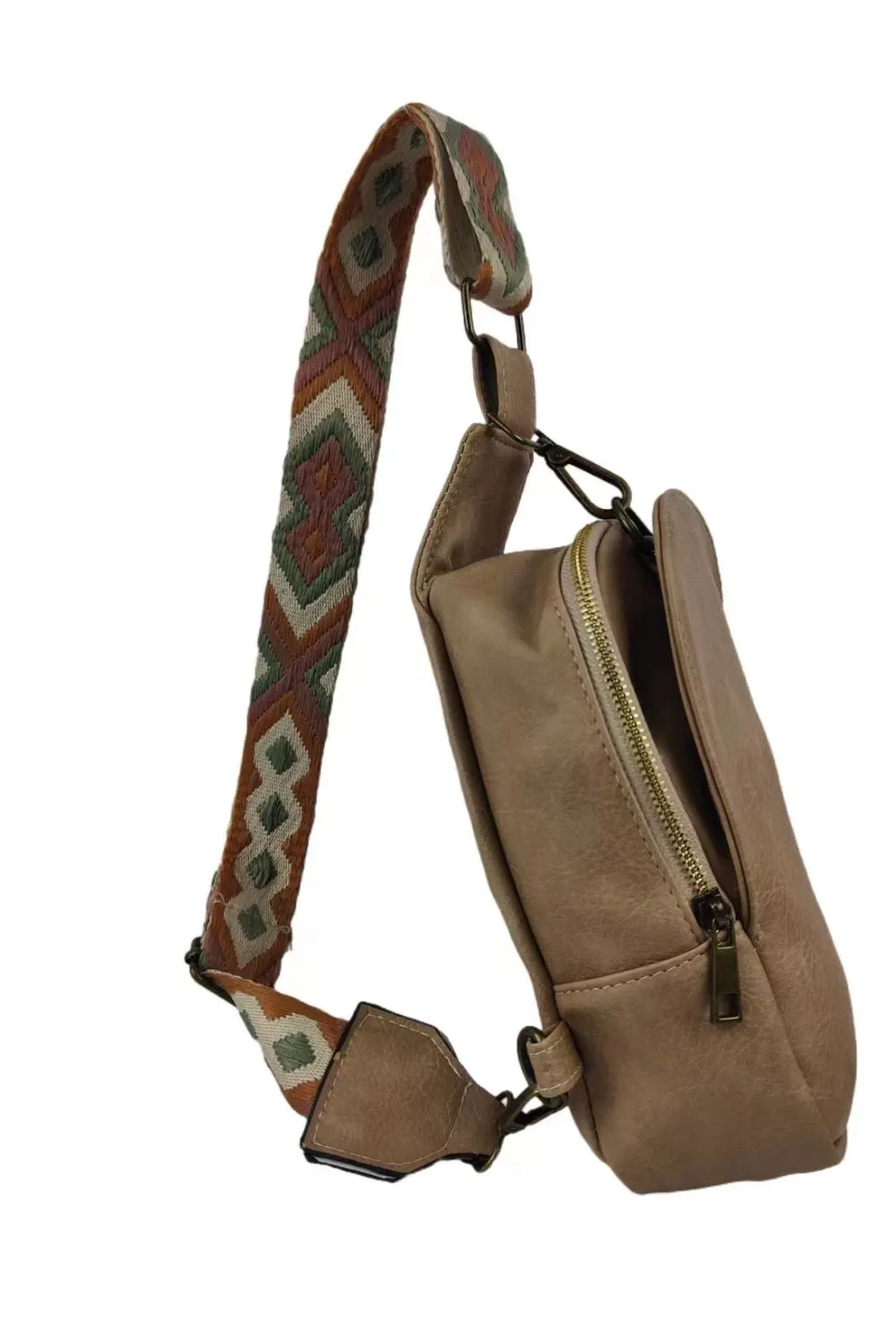 Quinn™ | Adjustable Strap Leather Sling Bag